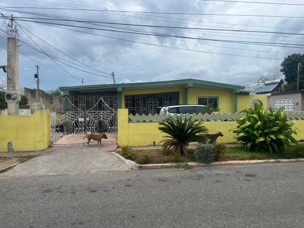 Fifteenth image of 33 Portsmouth Avenue in Bridgeport, St. Catherine, Jamaica - property is For Sale