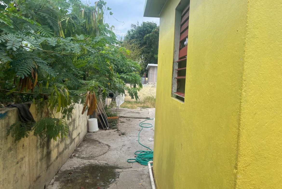Third image of 33 Portsmouth Avenue in Bridgeport, St. Catherine, Jamaica - property is For Sale