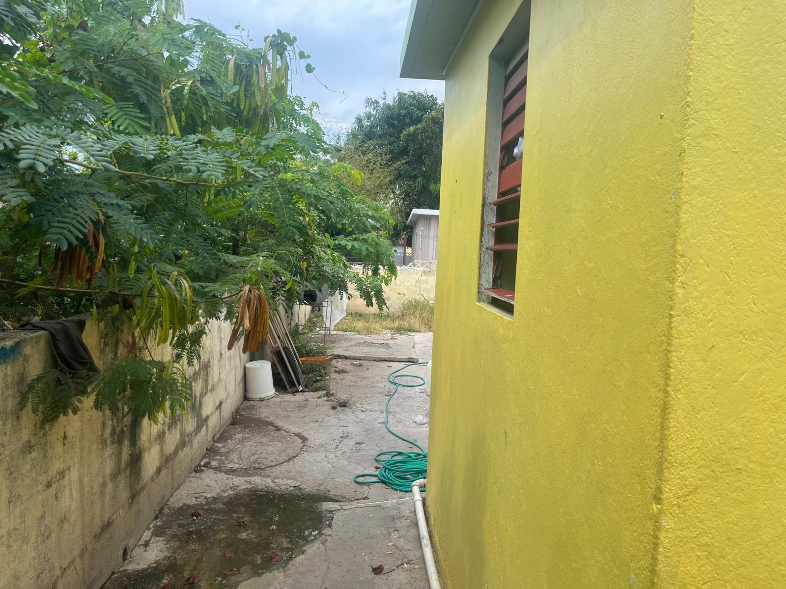 House-for-Sale-at-33-Portsmouth-Avenue-Jamaica-St.-Catherine Third image of 33 Portsmouth Avenue in Bridgeport, St. Catherine, Jamaica - property is For Sale