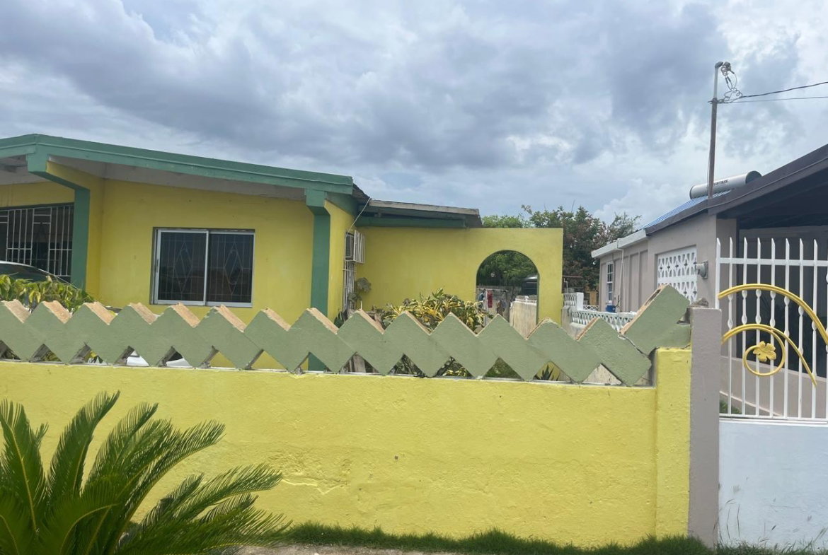 Fourth image of 33 Portsmouth Avenue in Bridgeport, St. Catherine, Jamaica - property is For Sale