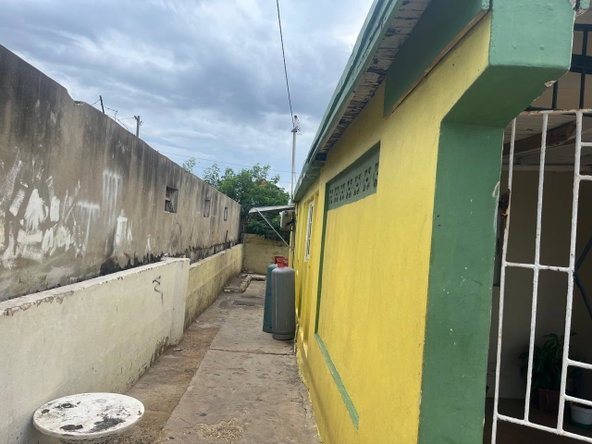 Seventh image of 33 Portsmouth Avenue in Bridgeport, St. Catherine, Jamaica - property is For Sale