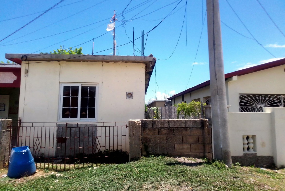 Second image of 191 Blackwood Grd,old Harbour in Old Harbour, St. Catherine, Jamaica - property is For Sale