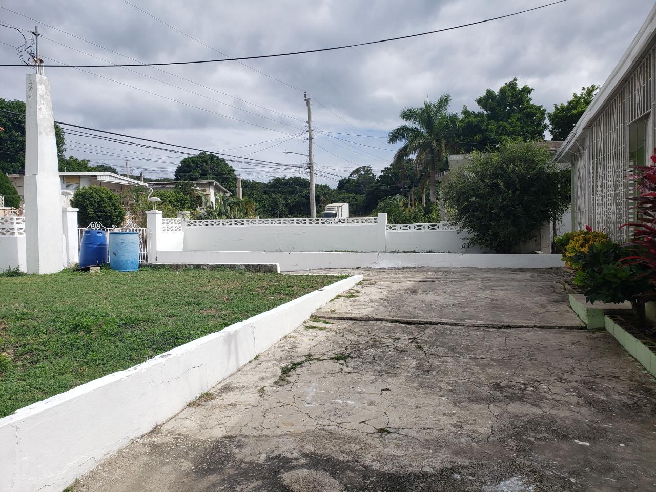Thirteenth image of 321 Sixth Ave, Montego Hills in Montego Bay, St. James, Jamaica - property is For Sale
