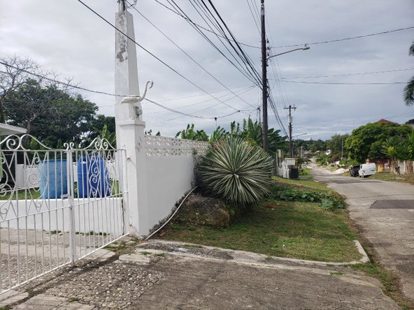 Tenth image of 321 Sixth Ave, Montego Hills in Montego Bay, St. James, Jamaica - property is For Sale