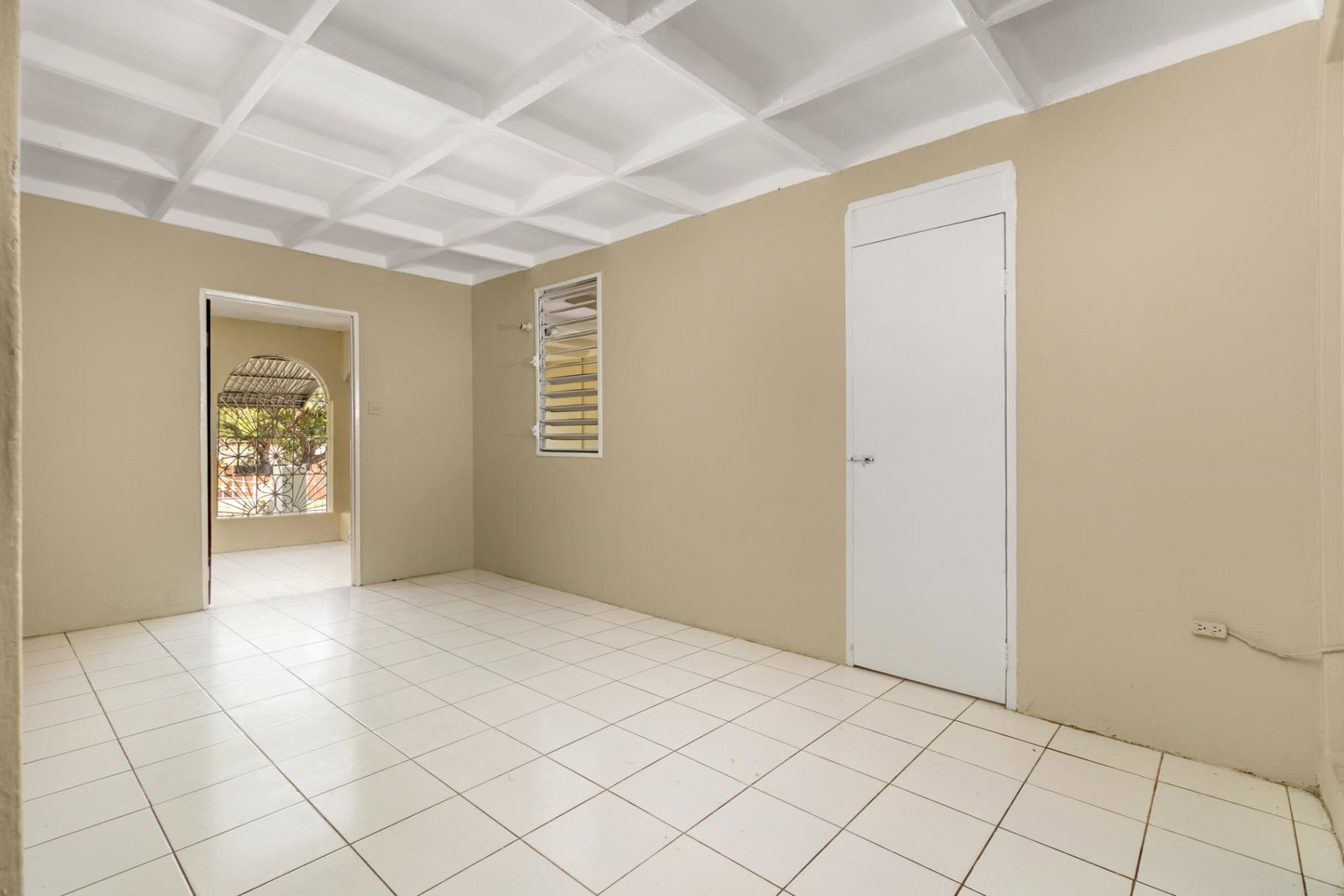 Fifteenth image of Paris Avenue in Passage Fort, St. Catherine, Jamaica - property is For Sale
