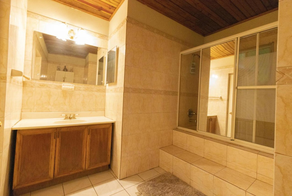Tenth image of 4 Mickleton Boulevard in Linstead, St. Catherine, Jamaica - property is For Sale