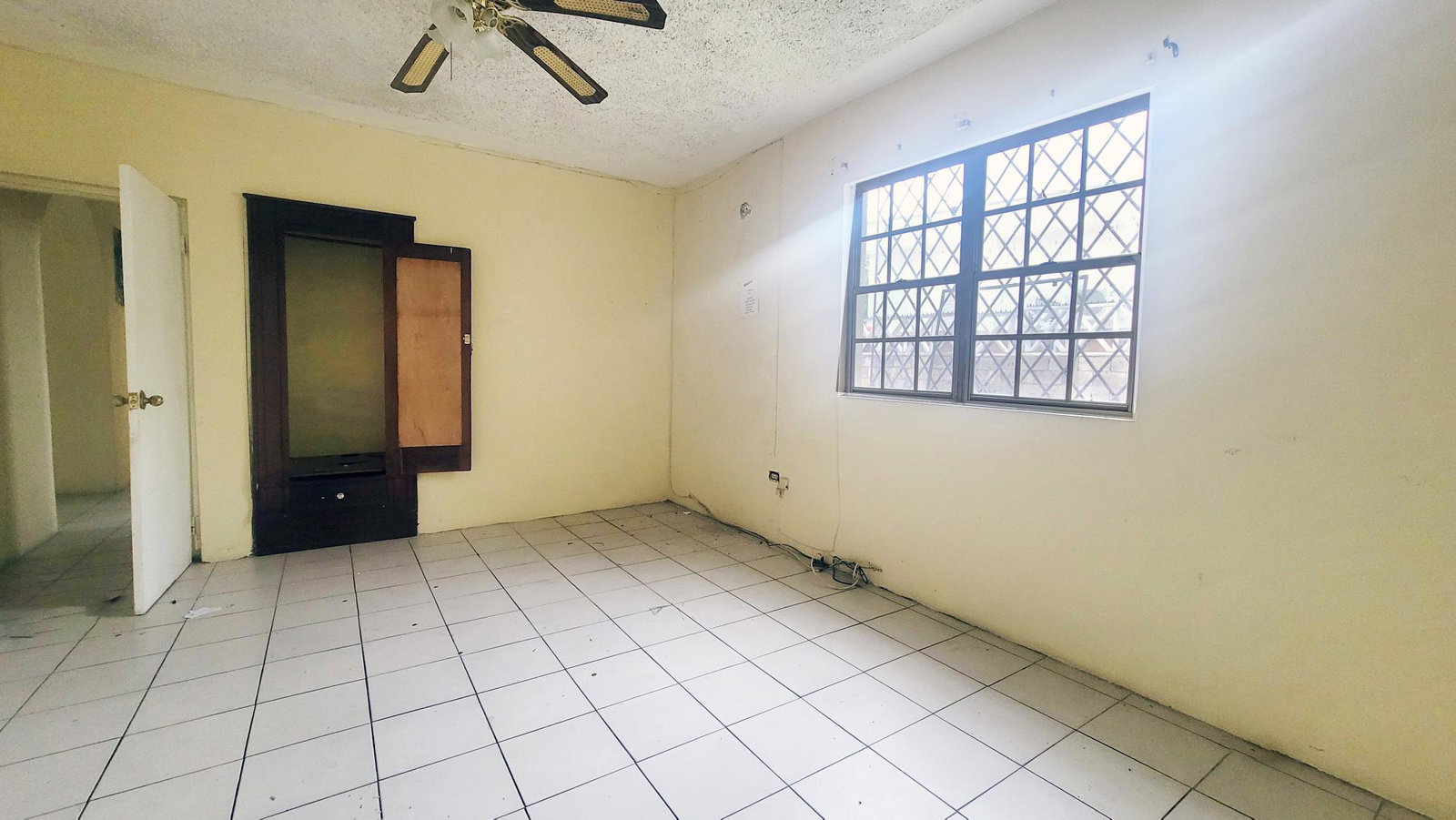 Thirteenth image of 5c North Avenue in Kingston 10, St. Andrew, Jamaica - property is For Sale