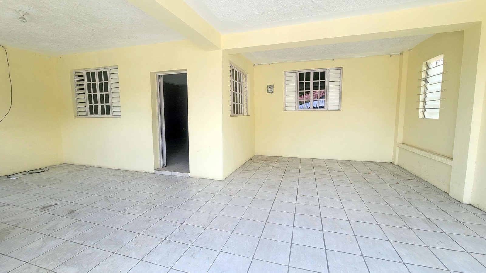 Fourth image of 5c North Avenue in Kingston 10, St. Andrew, Jamaica - property is For Sale