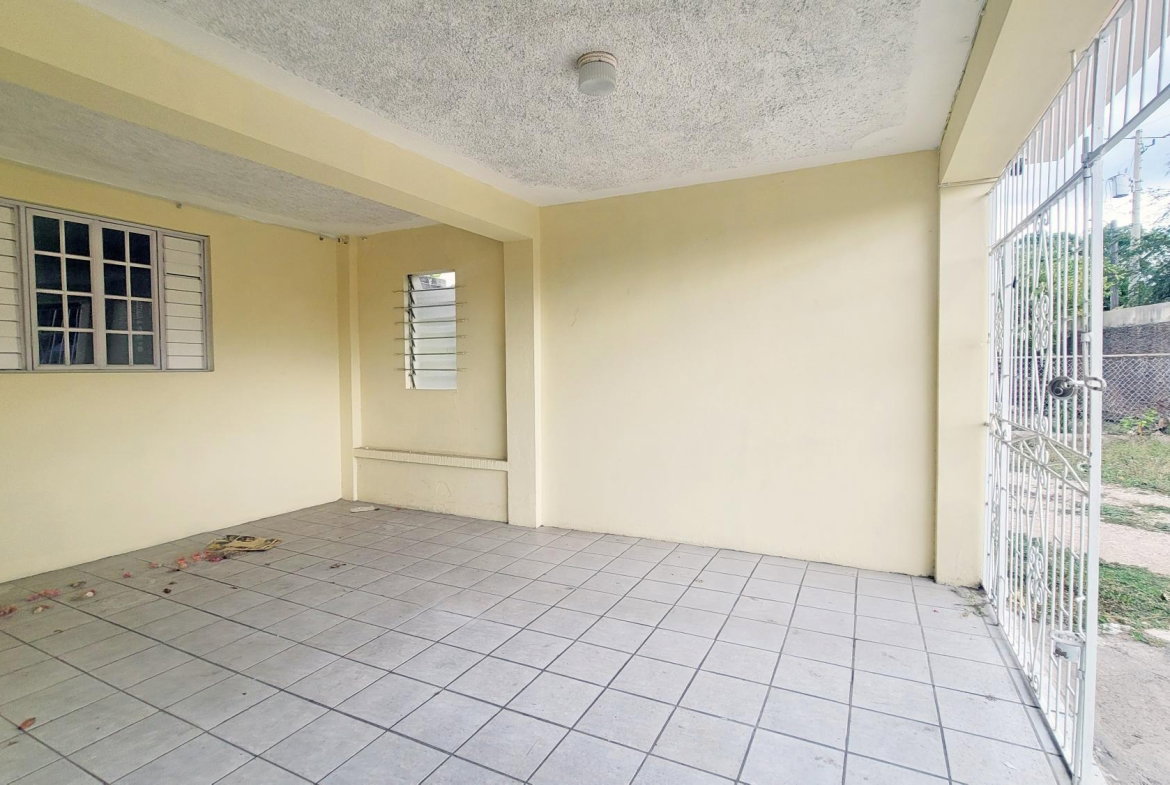 Fifth image of 5c North Avenue in Kingston 10, St. Andrew, Jamaica - property is For Sale