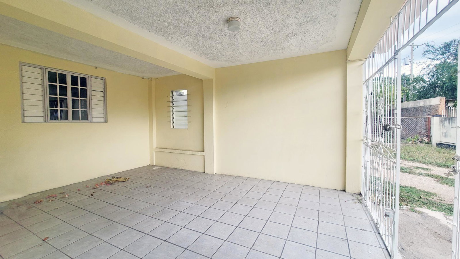 Fifth image of 5c North Avenue in Kingston 10, St. Andrew, Jamaica - property is For Sale