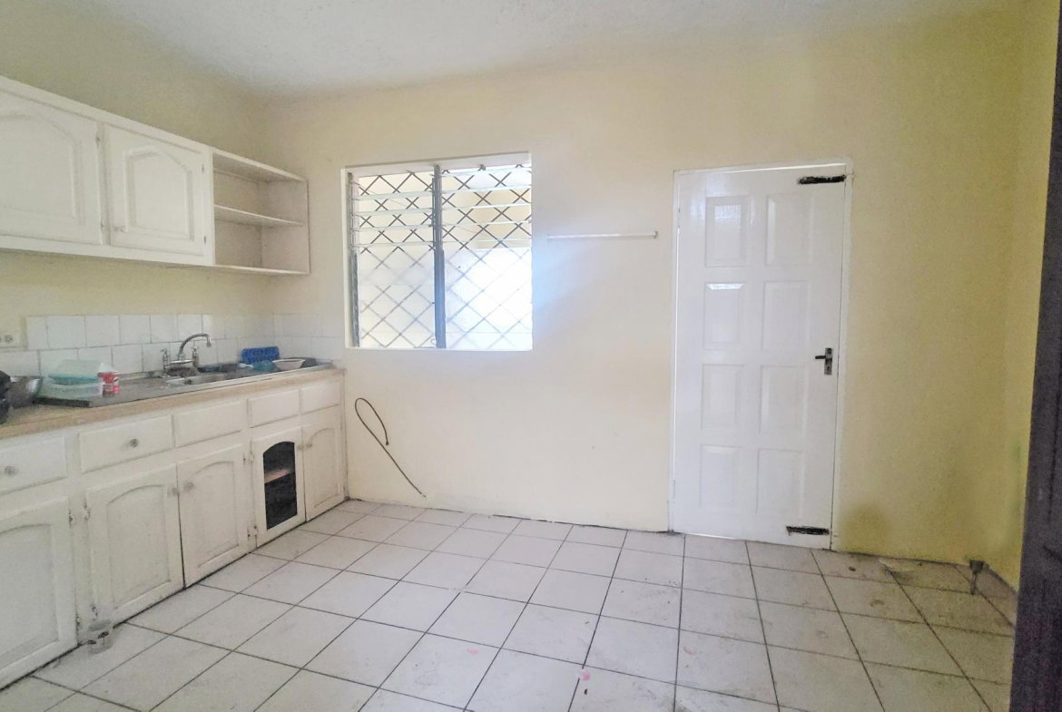 Ninth image of 5c North Avenue in Kingston 10, St. Andrew, Jamaica - property is For Sale