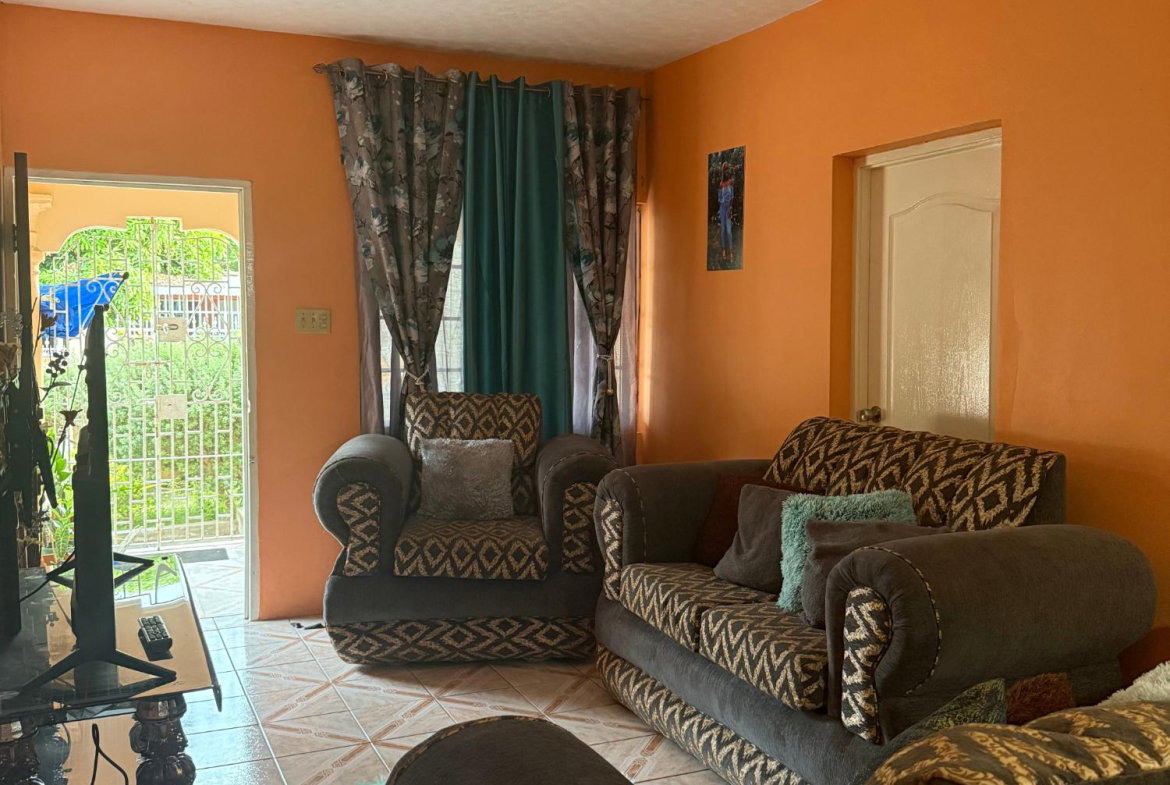 Eleventh image of 15 Meadowvale Drive in Meadowvale, St. Catherine, Jamaica - property is For Sale