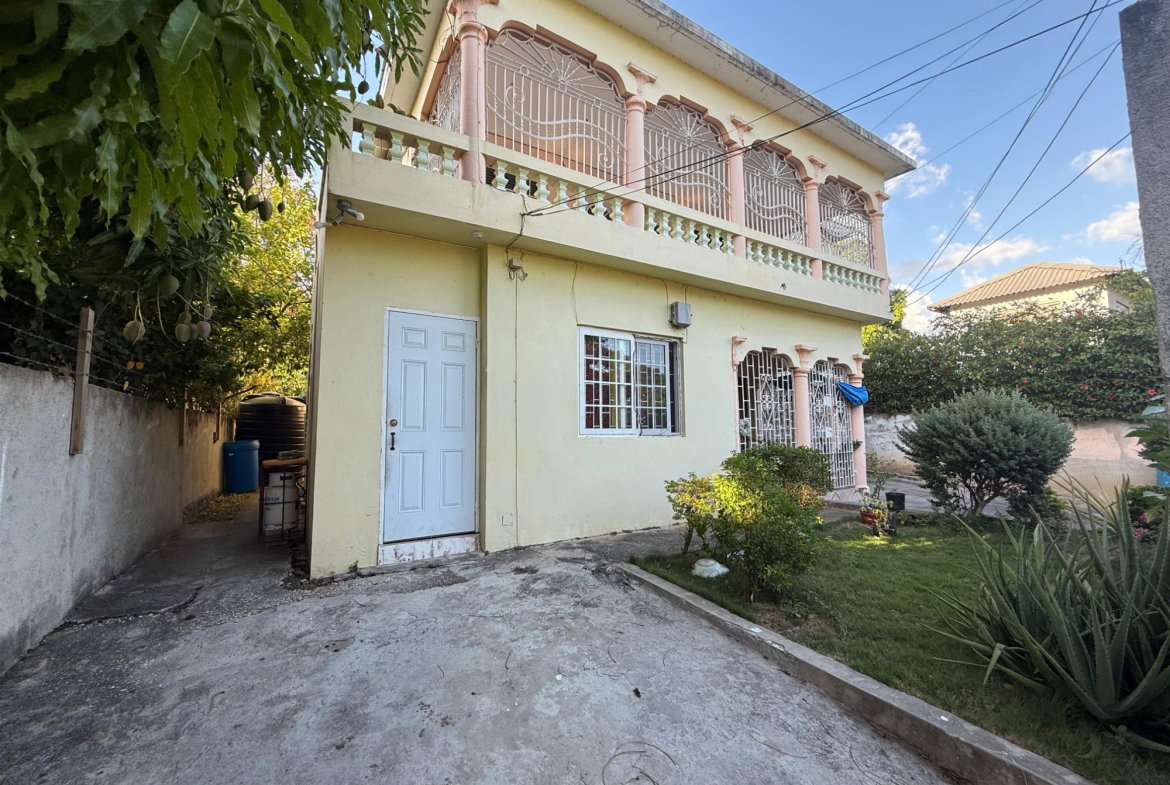 First image of 15 Meadowvale Drive in Meadowvale, St. Catherine, Jamaica - property is For Sale