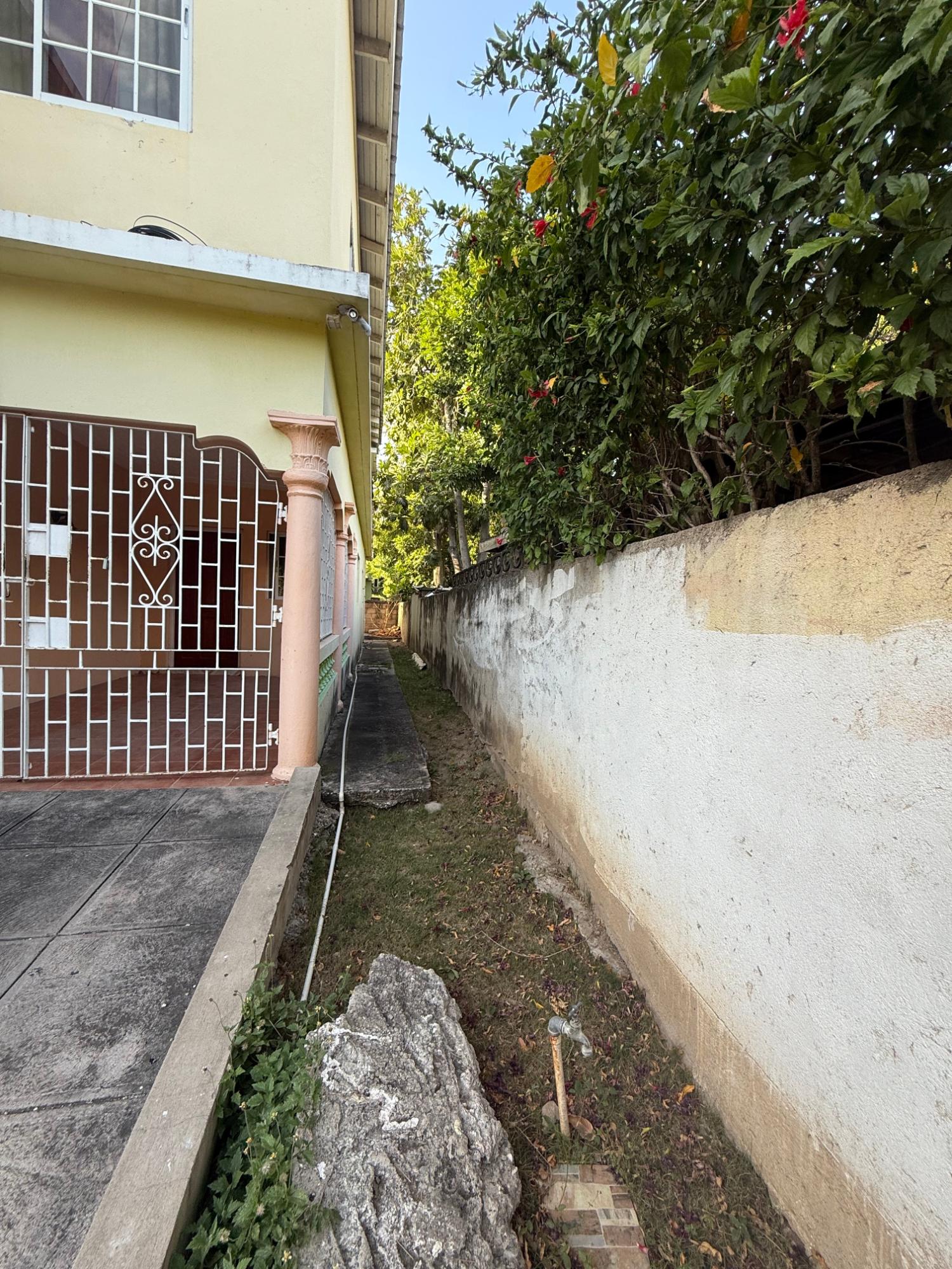 Investment-Property-For-Sale-7-Bedroom-House-in-St.-Catherine-Jamaica Fourth image of 15 Meadowvale Drive in Meadowvale, St. Catherine, Jamaica - property is For Sale
