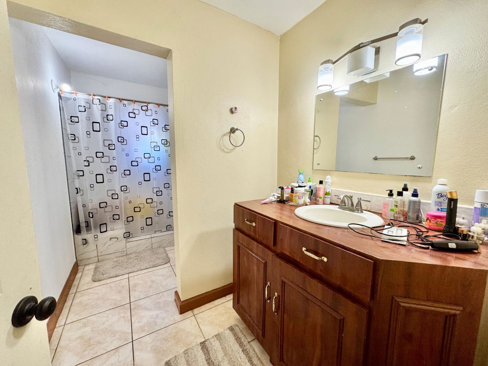 Third image of 20 Farm Hill Road in Exchange, St. Ann, Jamaica - property is For Sale