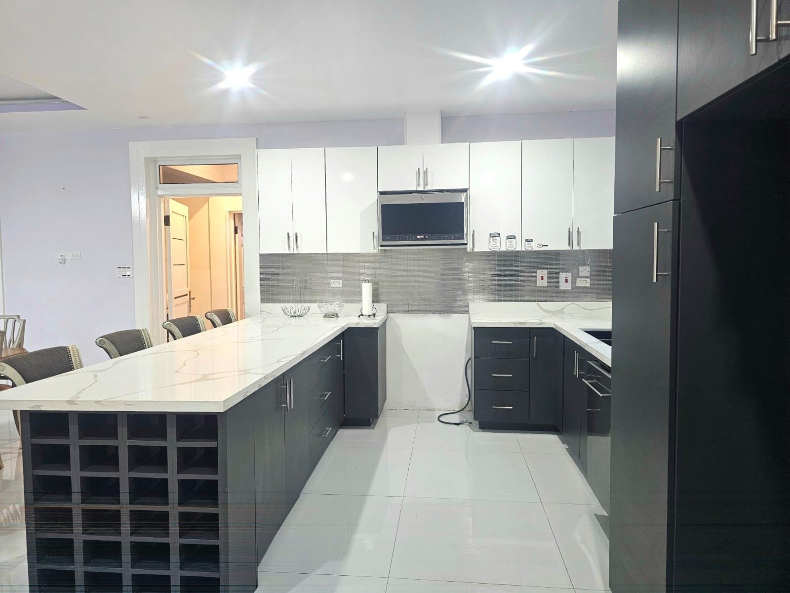 Luxurious-2-Bedroom-Apartment-for-Rent-in-Kingston-6-St.-Andrew-Jamaica Seventeenth image of 5-2 Ottawa Avenue in Kingston 6, St. Andrew, Jamaica - property is For Rent