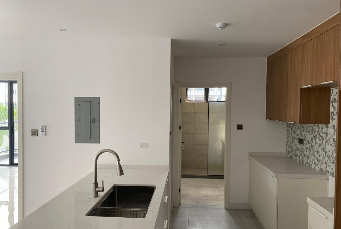 Fifth image of 107-3 Kings Drive in Kingston 6, St. Andrew, Jamaica - property is For Rent