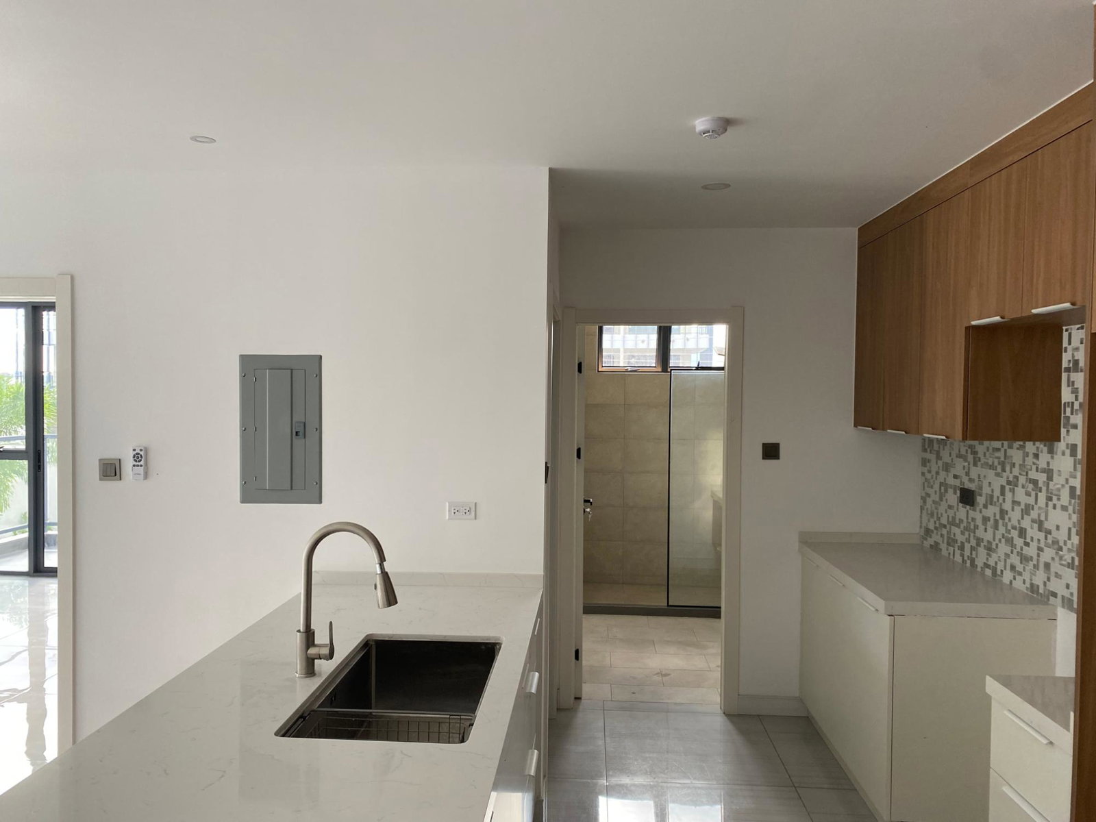 Fifth image of 107-3 Kings Drive in Kingston 6, St. Andrew, Jamaica - property is For Rent