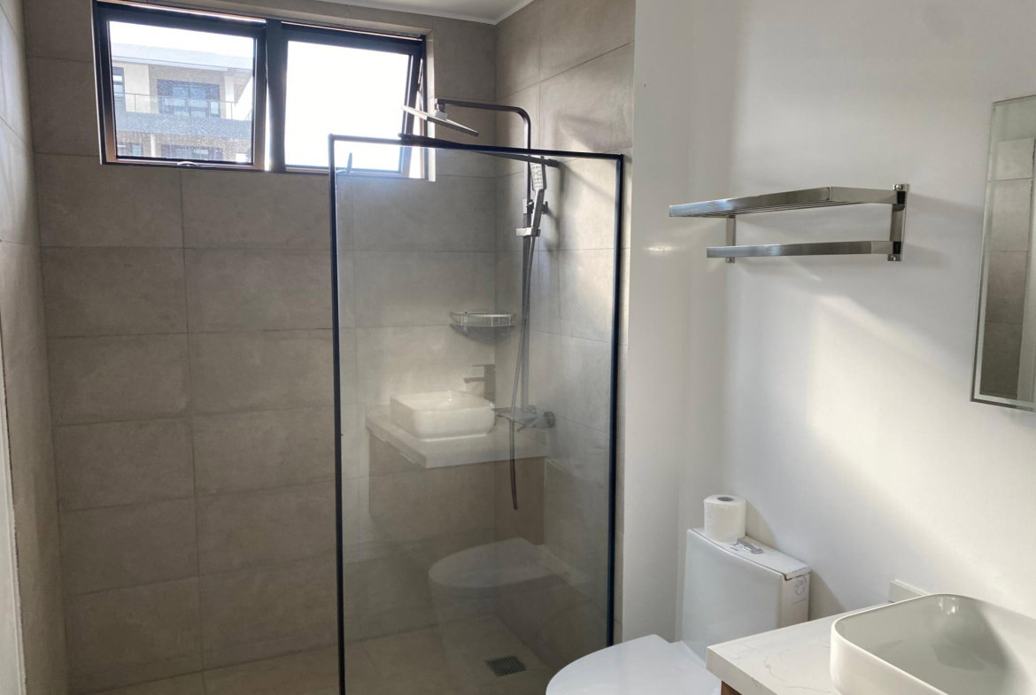 Seventh image of 107-3 Kings Drive in Kingston 6, St. Andrew, Jamaica - property is For Rent