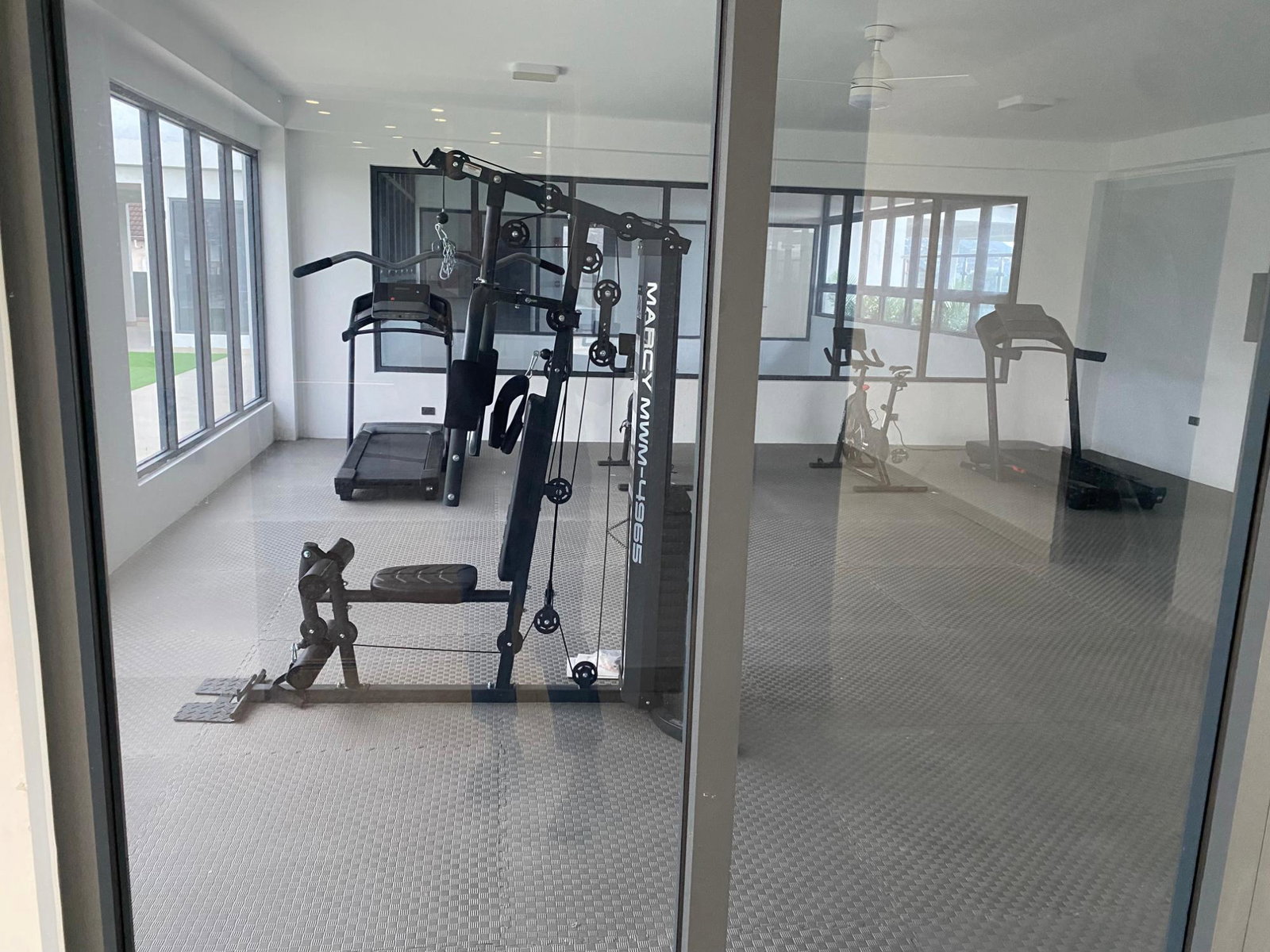 Tenth image of 107-3 Kings Drive in Kingston 6, St. Andrew, Jamaica - property is For Rent