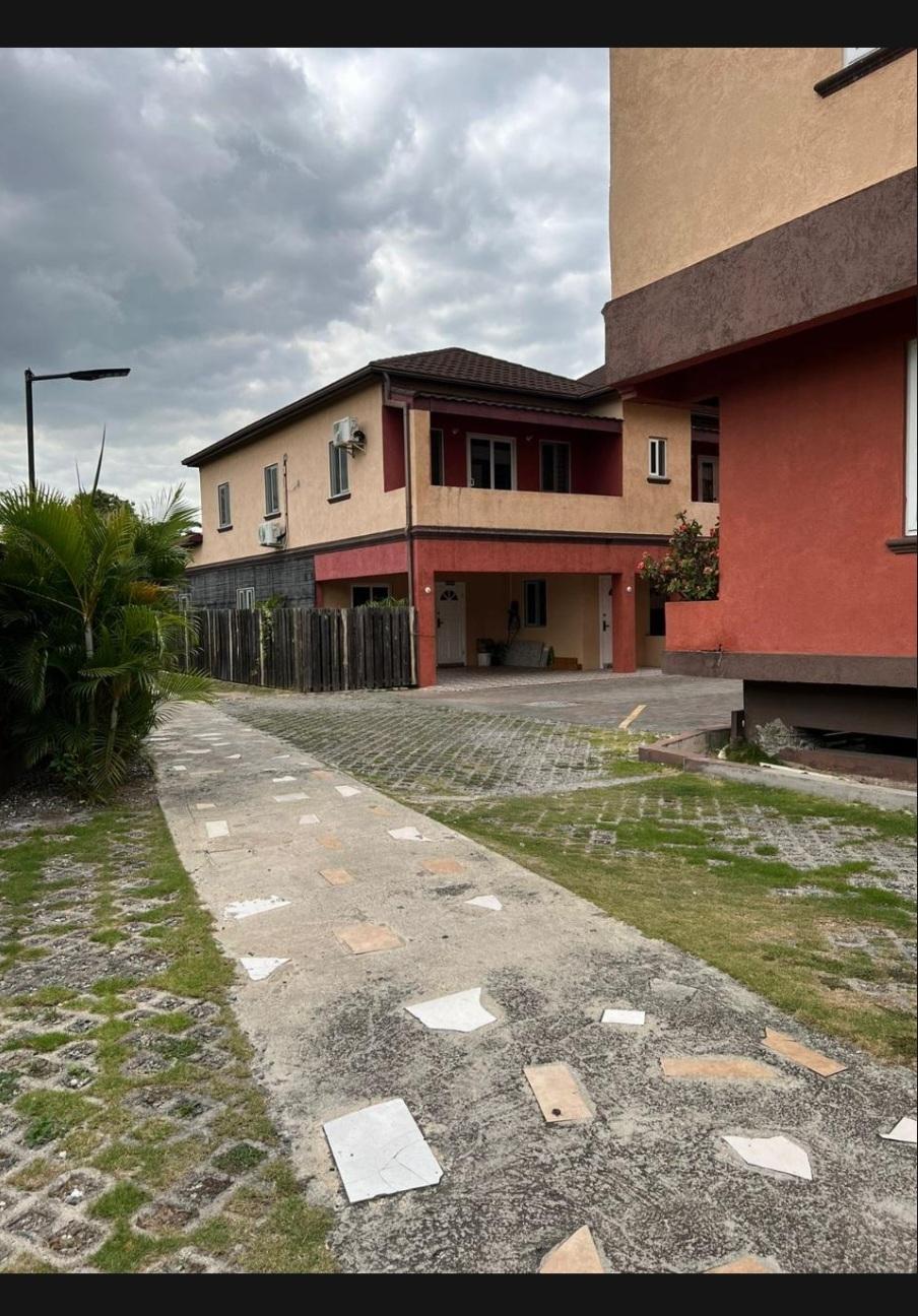 Eleventh image of 9-11 Washington Drive in Kingston 10, St. Andrew, Jamaica - property is For Sale