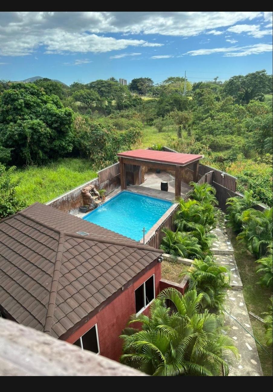 Seventeenth image of 9-11 Washington Drive in Kingston 10, St. Andrew, Jamaica - property is For Sale