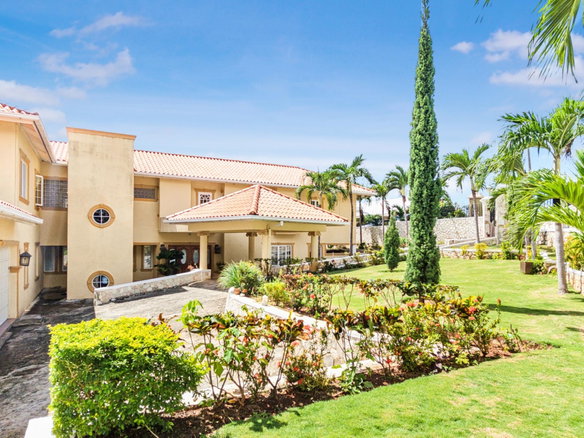 First image of 160 Victory Avenue in Kingston 19, St. Andrew, Jamaica - property is For Sale