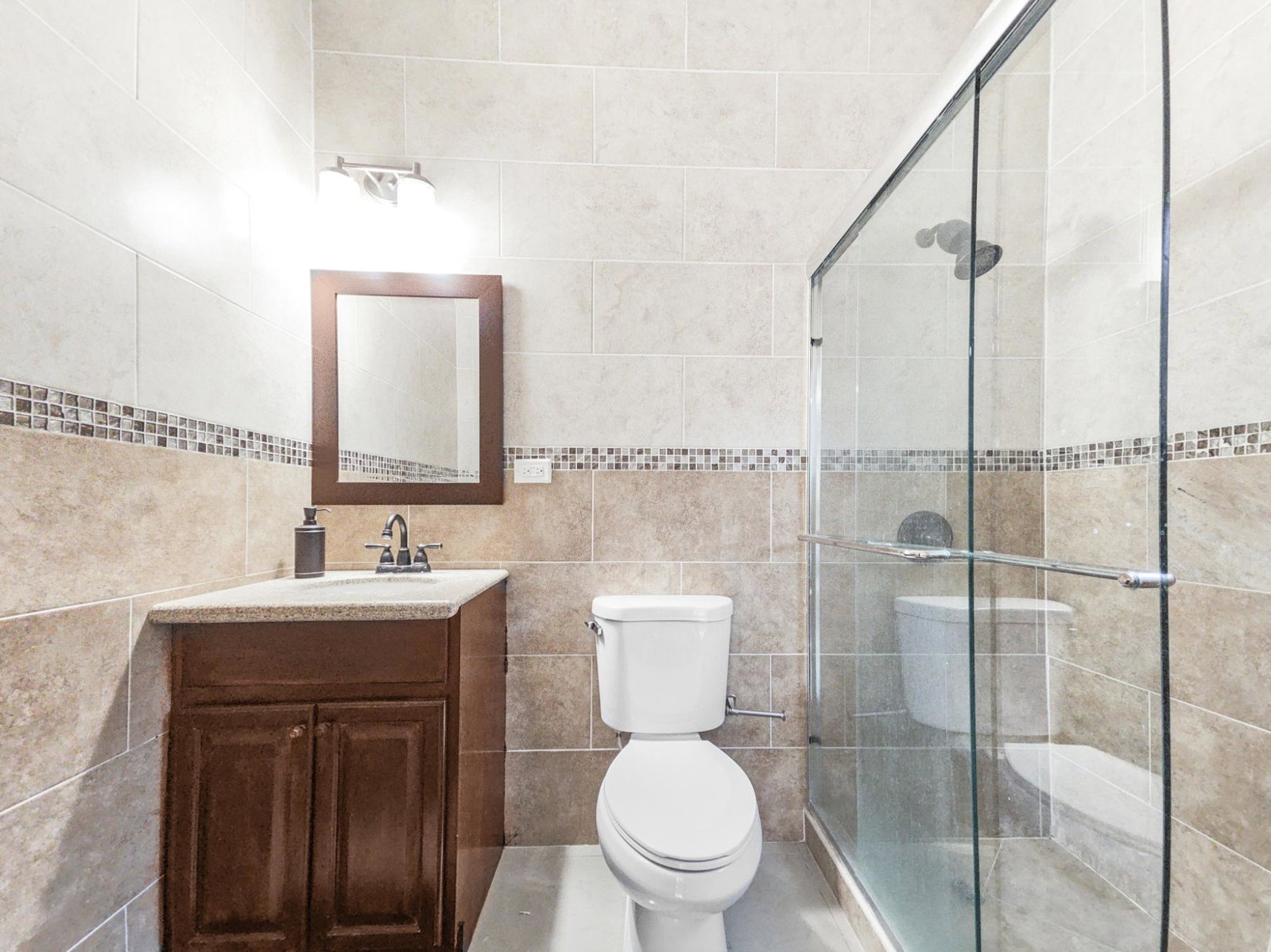 Tenth image of 12-4 West Kirkland Heights in Kingston 19, St. Andrew, Jamaica - property is For Rent