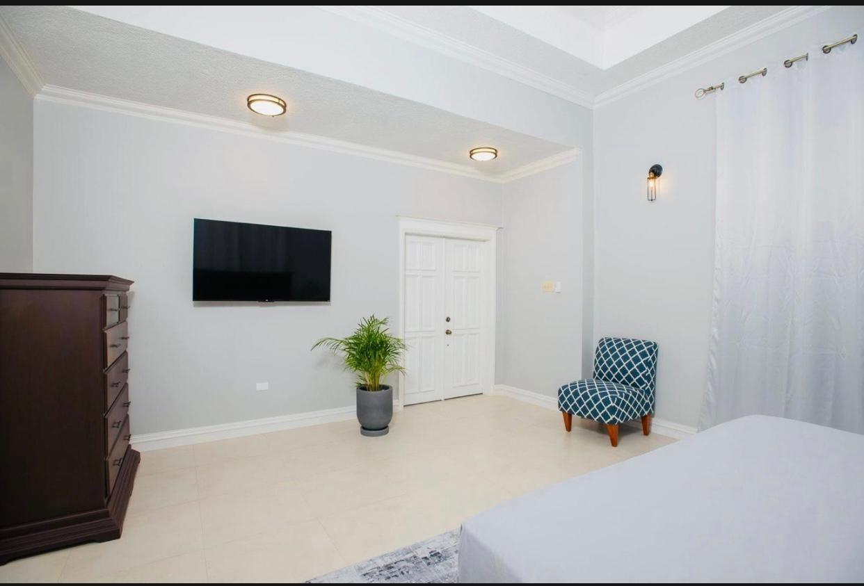 Second image of 1b-lot 347 Bogue Village, Montego ba in Bogue Village, St. James, Jamaica - property is For Rent