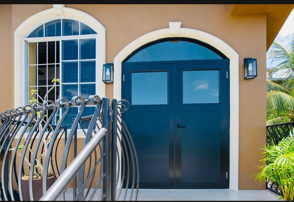 Twenty-Fourth image of 1b-lot 347 Bogue Village, Montego ba in Bogue Village, St. James, Jamaica - property is For Rent