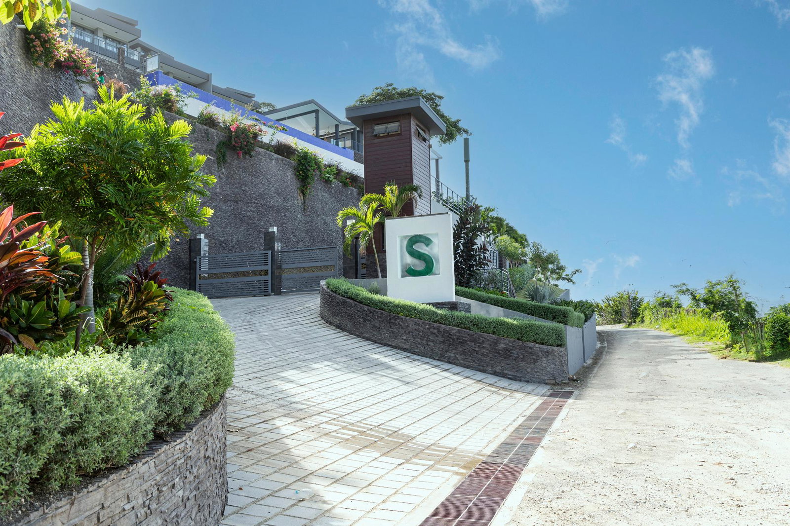 Second image of 23- Spyglass, Tavistock Terra in Kingston 6, St. Andrew, Jamaica - property is For Rent