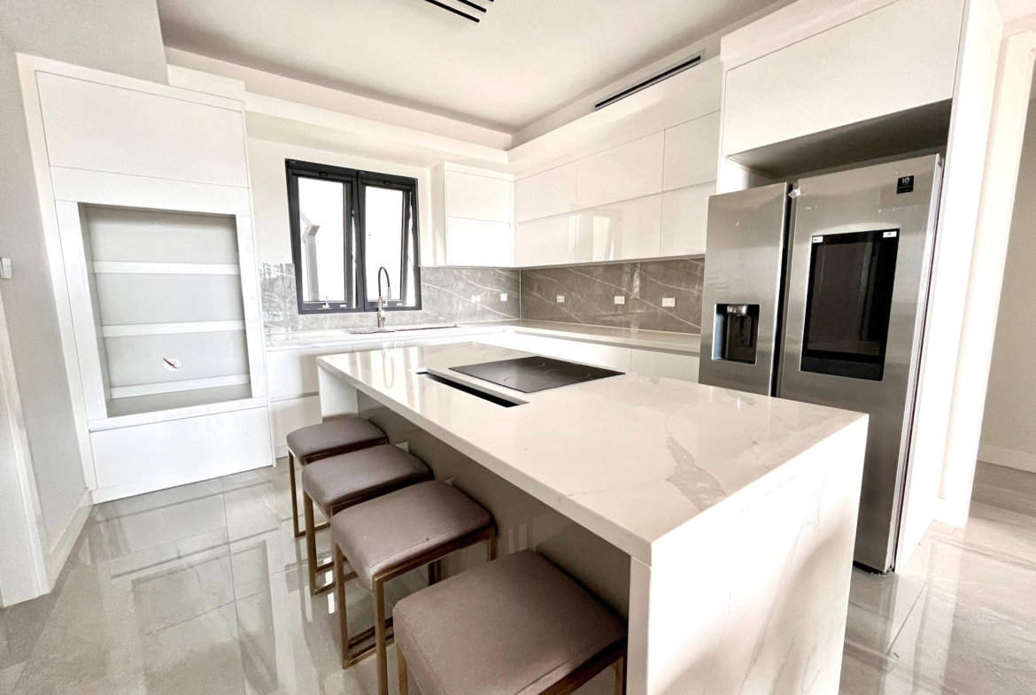Seventeenth image of 23- Spyglass, Tavistock Terra in Kingston 6, St. Andrew, Jamaica - property is For Rent