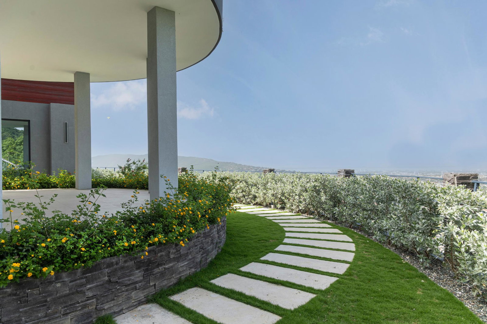 Seventh image of 23- Spyglass, Tavistock Terra in Kingston 6, St. Andrew, Jamaica - property is For Rent