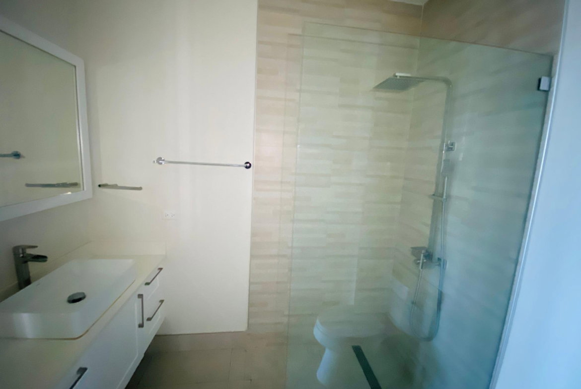 Eighth image of Apt 31- Seymour Avenue, Kingston in Kingston 6, St. Andrew, Jamaica - property is For Rent
