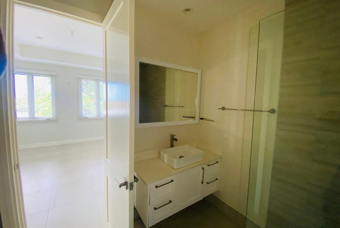 Ninth image of Apt 31- Seymour Avenue, Kingston in Kingston 6, St. Andrew, Jamaica - property is For Rent