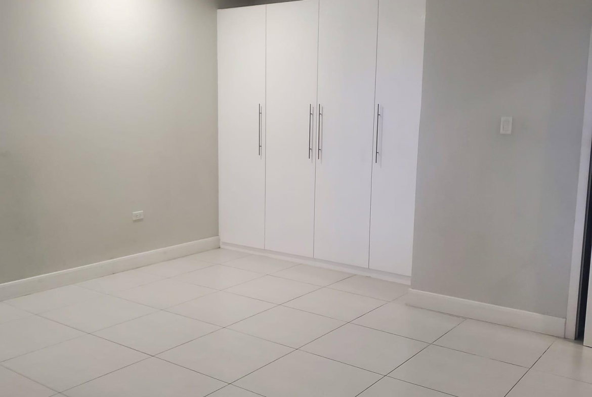 Twentieth image of A1- Ocean Springs in Reading, St. James, Jamaica - property is For Rent