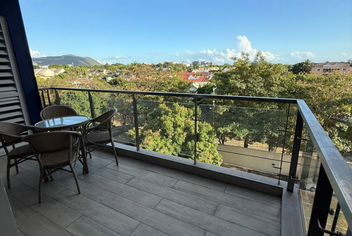 Eighteenth image of 410-20 South Avenue in Kingston 10, St. Andrew, Jamaica - property is For Sale