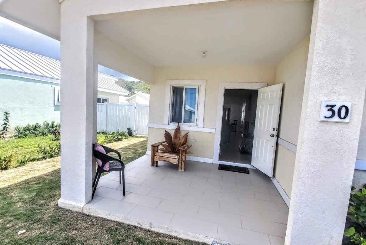 Fifth image of 97-30 Seashore East in Lucea, Hanover, Jamaica - property is For Rent