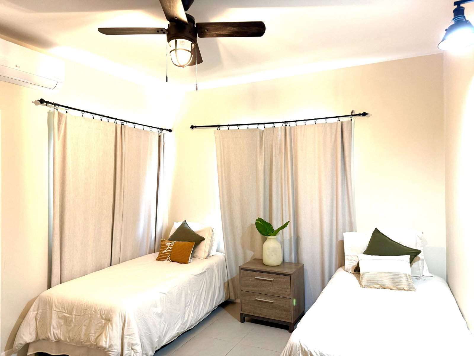 Ninth image of 372- Oceanpointe in Lucea, Hanover, Jamaica - property is For Rent