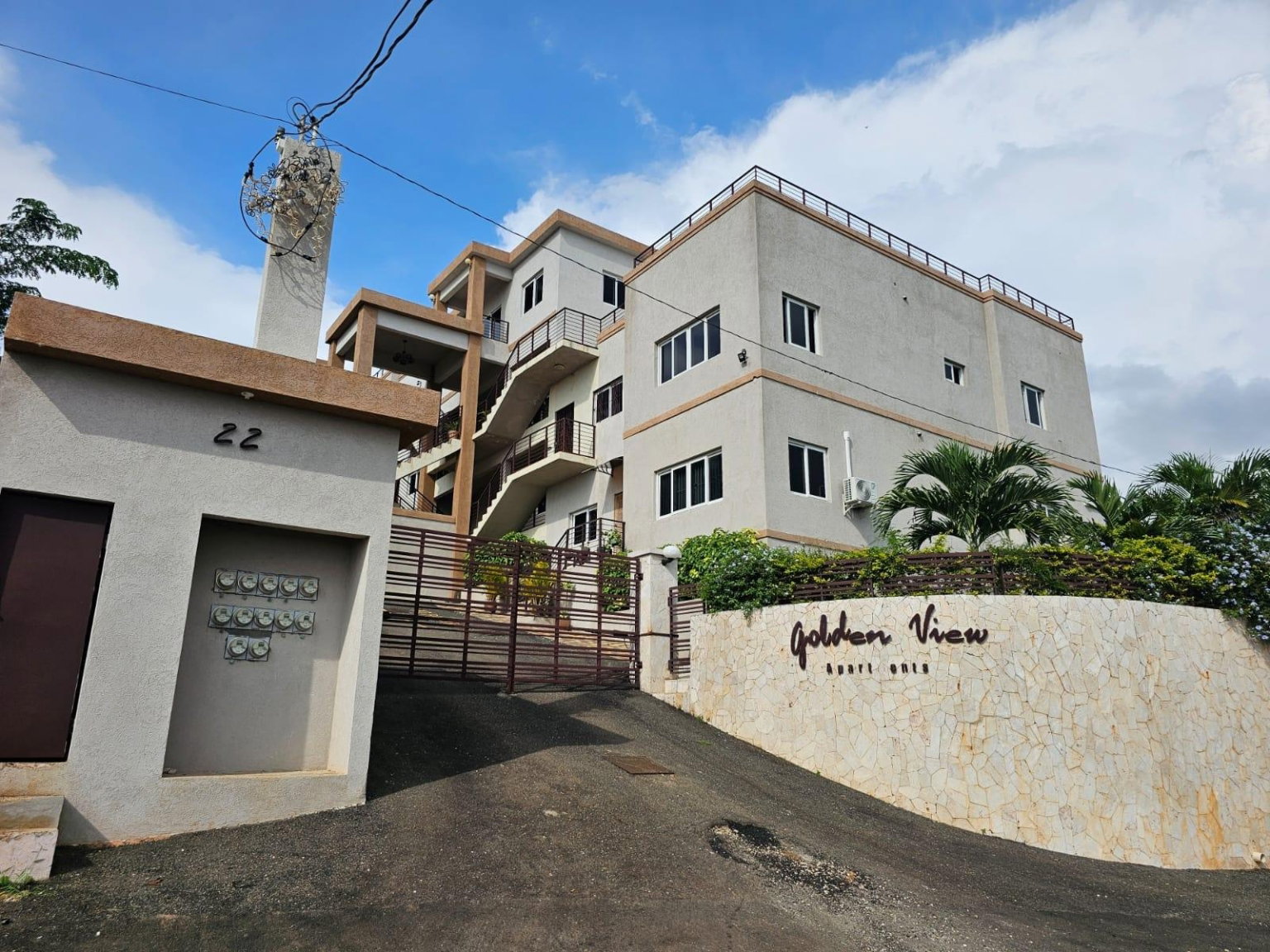 Luxury 2 Bedroom Apartment for Rent in Gated Community, Jamaica