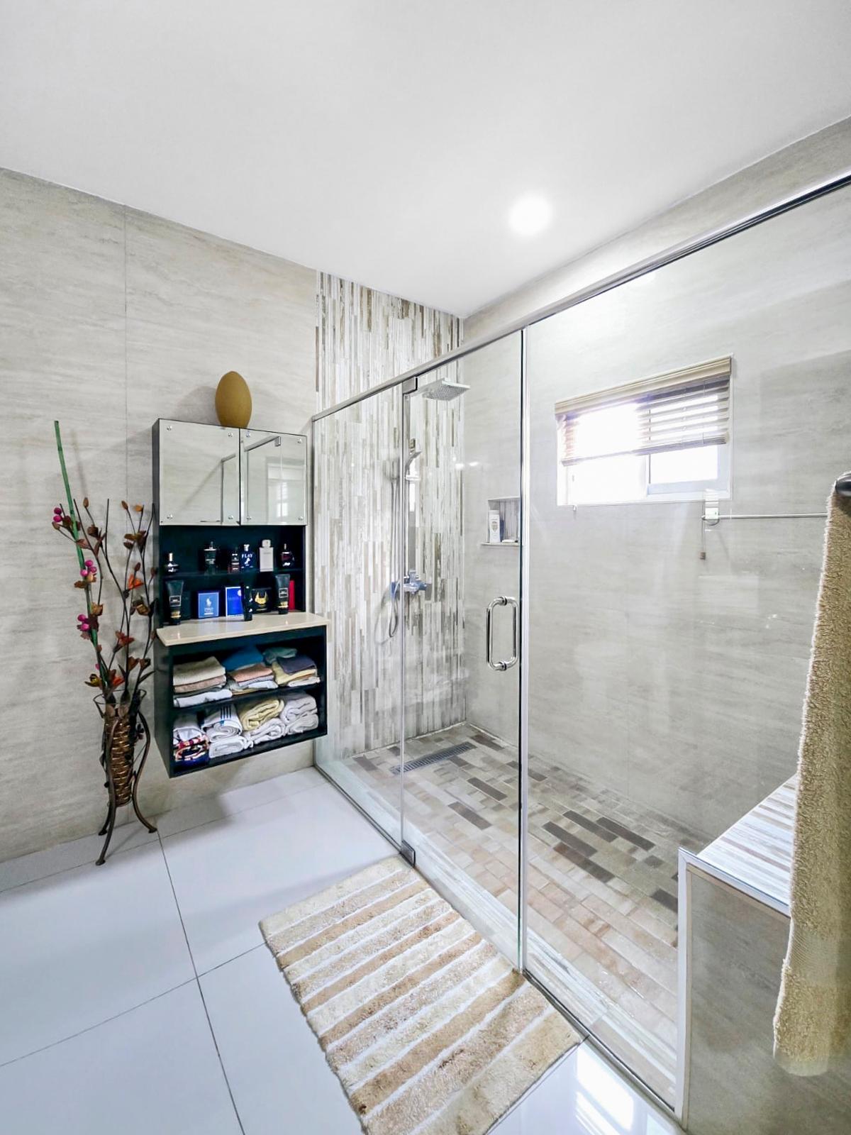 Fourteenth image of 8-26 Russell Heights in Kingston 8, St. Andrew, Jamaica - property is For Sale