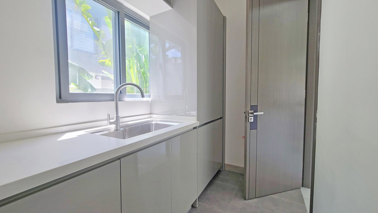 Luxury-3-Bed-Townhouse-for-Sale-at-The-Onyx-Paradisiac-Beach-Club-St.-Ann-Jamaica Tenth image of 265 Paradisiac Beach Club in Richmond, St. Ann, Jamaica - property is For Sale