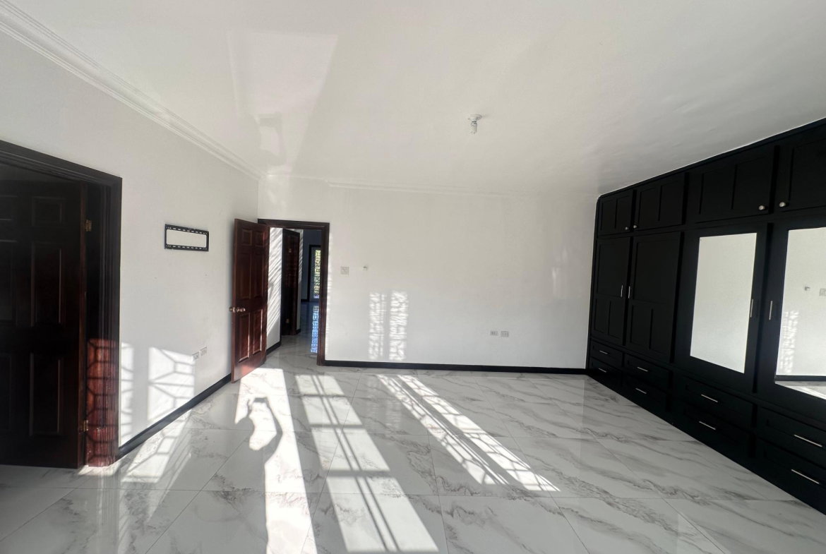 Eleventh image of 4-15 Halifax Avenue in Kingston 6, St. Andrew, Jamaica - property is For Rent