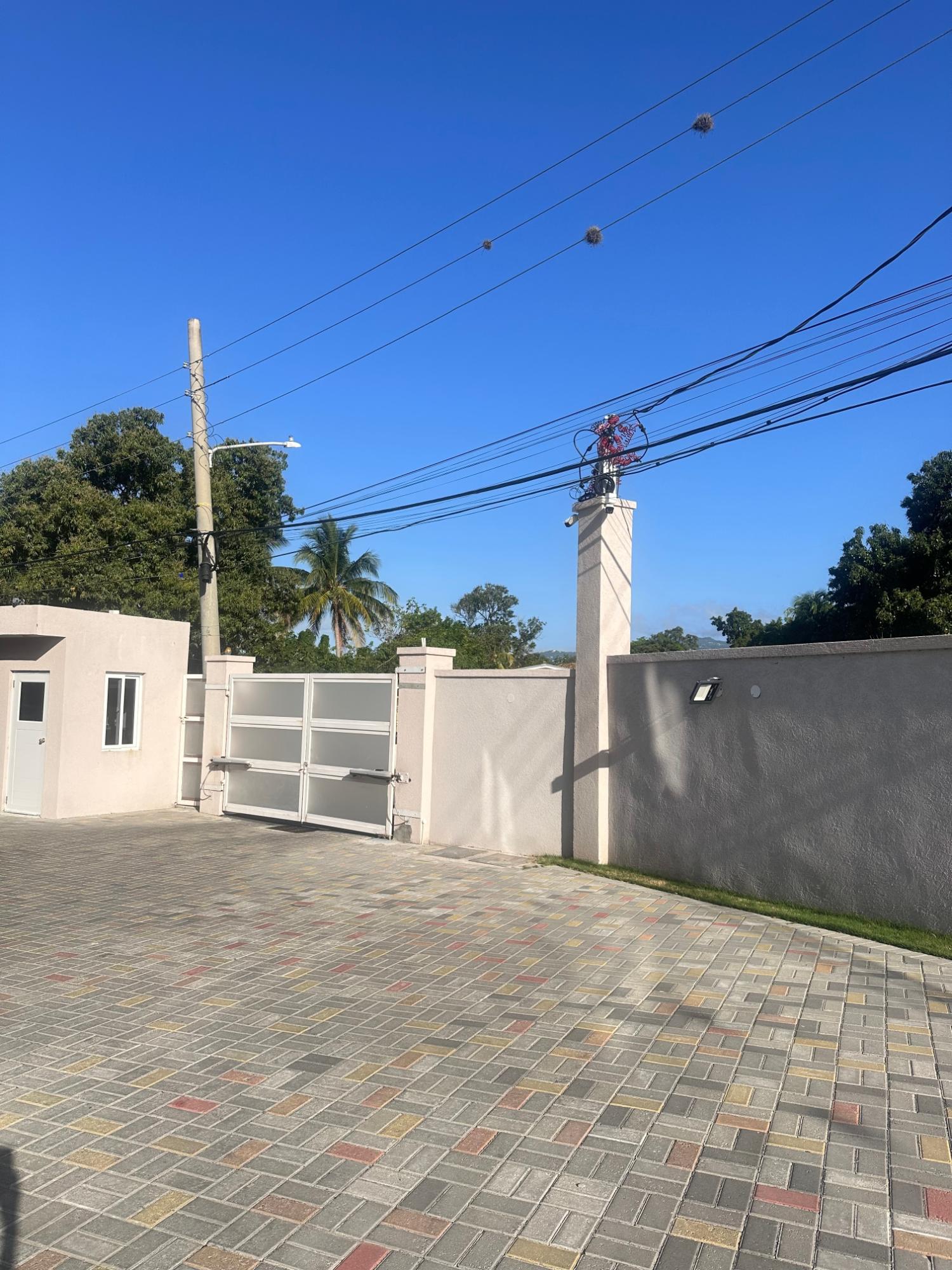Luxury-3-Bedroom-Apartment-for-Rent-in-Kingston-6-St.-Andrew-Jamaica Third image of 4-15 Halifax Avenue in Kingston 6, St. Andrew, Jamaica - property is For Rent