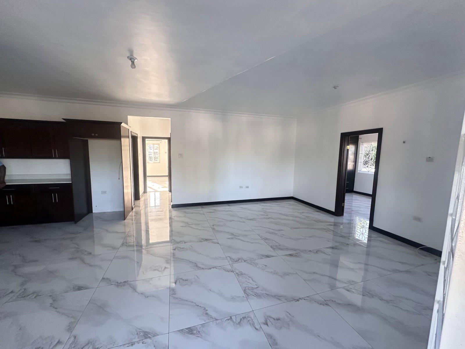 Luxury-3-Bedroom-Apartment-for-Rent-in-Kingston-6-St.-Andrew-Jamaica Eighth image of 4-15 Halifax Avenue in Kingston 6, St. Andrew, Jamaica - property is For Rent