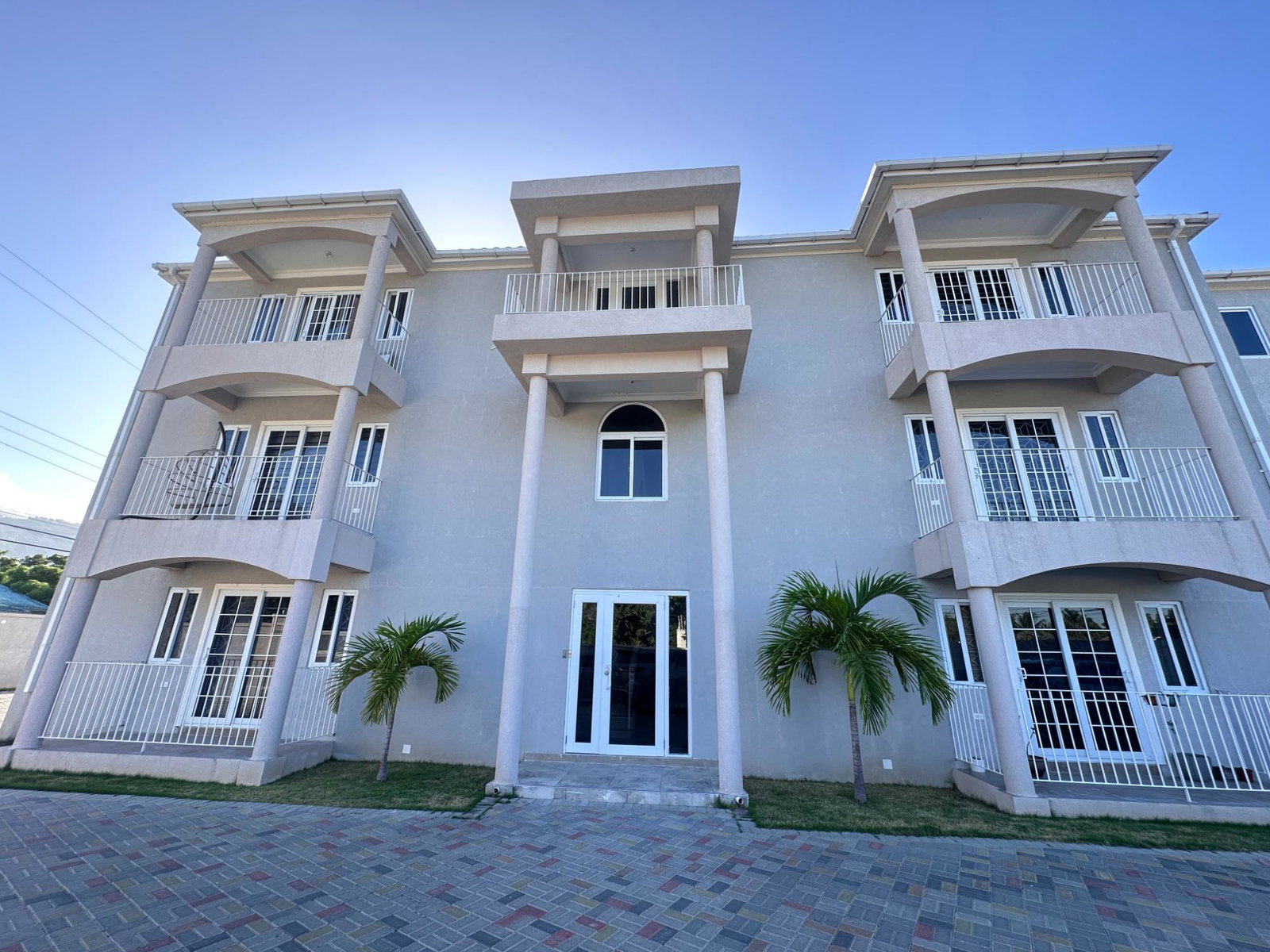 Luxury-3-Bedroom-Apartment-for-Rent-in-Kingston-6-St.-Andrew-Jamaica First image of 4-15 Halifax Avenue in Kingston 6, St. Andrew, Jamaica - property is For Rent