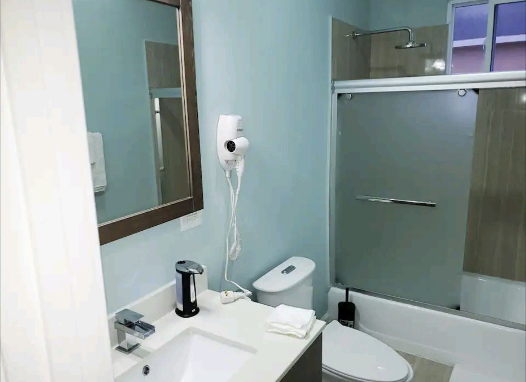 Sixteenth image of 35 Villa Del Mare Avenue in Drax Hall Estate, St. Ann, Jamaica - property is For Rent