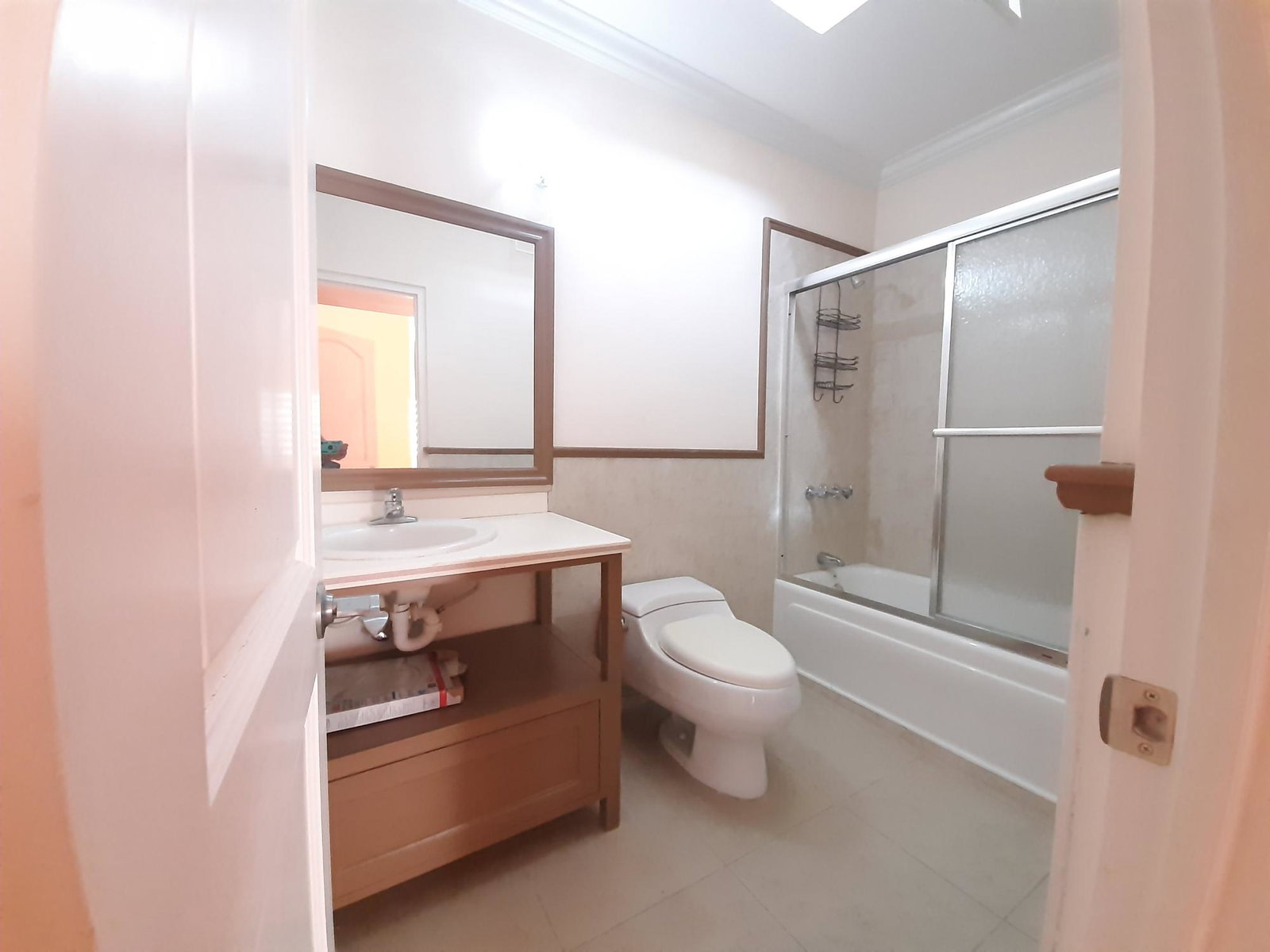 Thirtieth image of Apt. #5-33 University Crescent, in Kingston 6, St. Andrew, Jamaica - property is For Rent