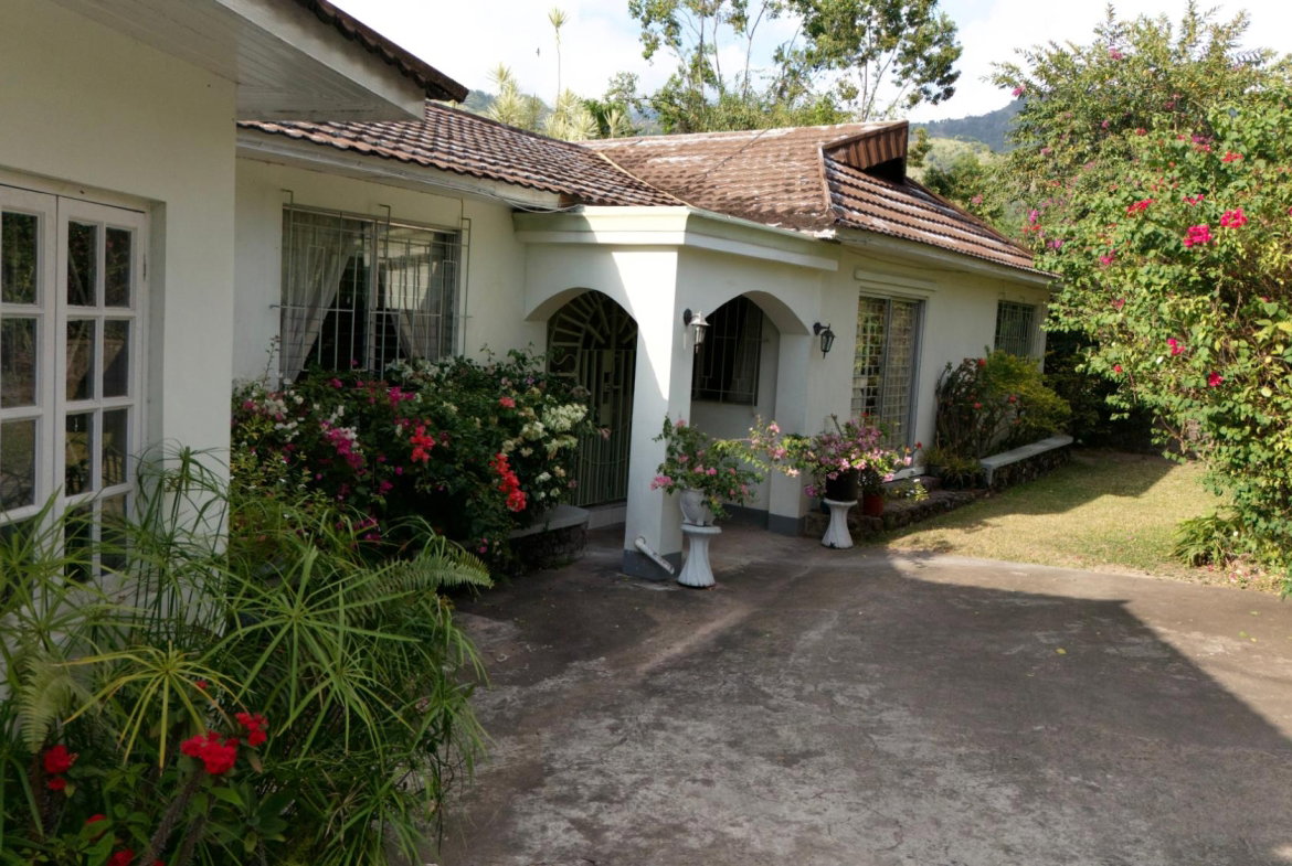 Seventh image of 3 Shortwood Drive in Kingston 8, St. Andrew, Jamaica - property is For Sale