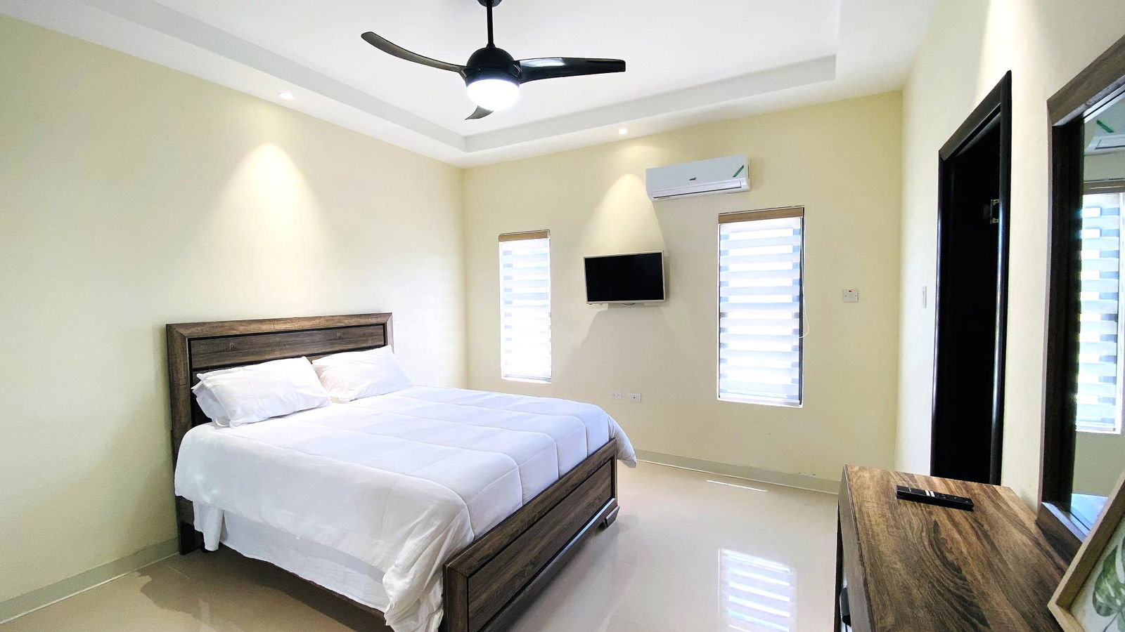 Luxury-3-Bedroom-Home-for-Sale-in-Ocho-Rios-Jamaica-Pyramid-Point Fifteenth image of 73- Pyramid Point in Ocho Rios, St. Ann, Jamaica - property is For Sale